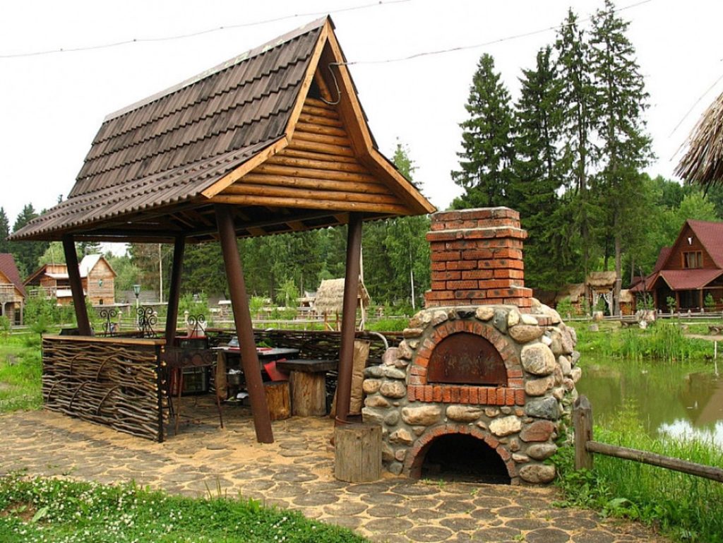 Беседка в стиле кантри