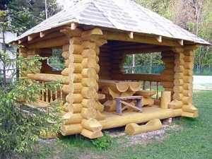 Квадратная беседка
