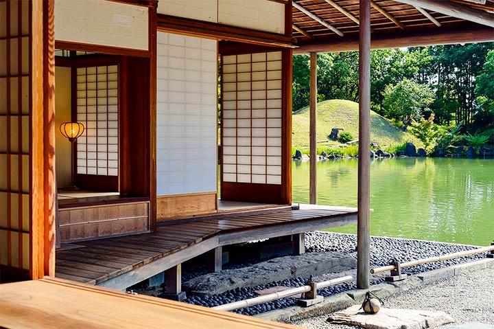 Дом на берегу